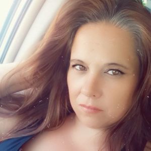 Meet your Posher, Tonya